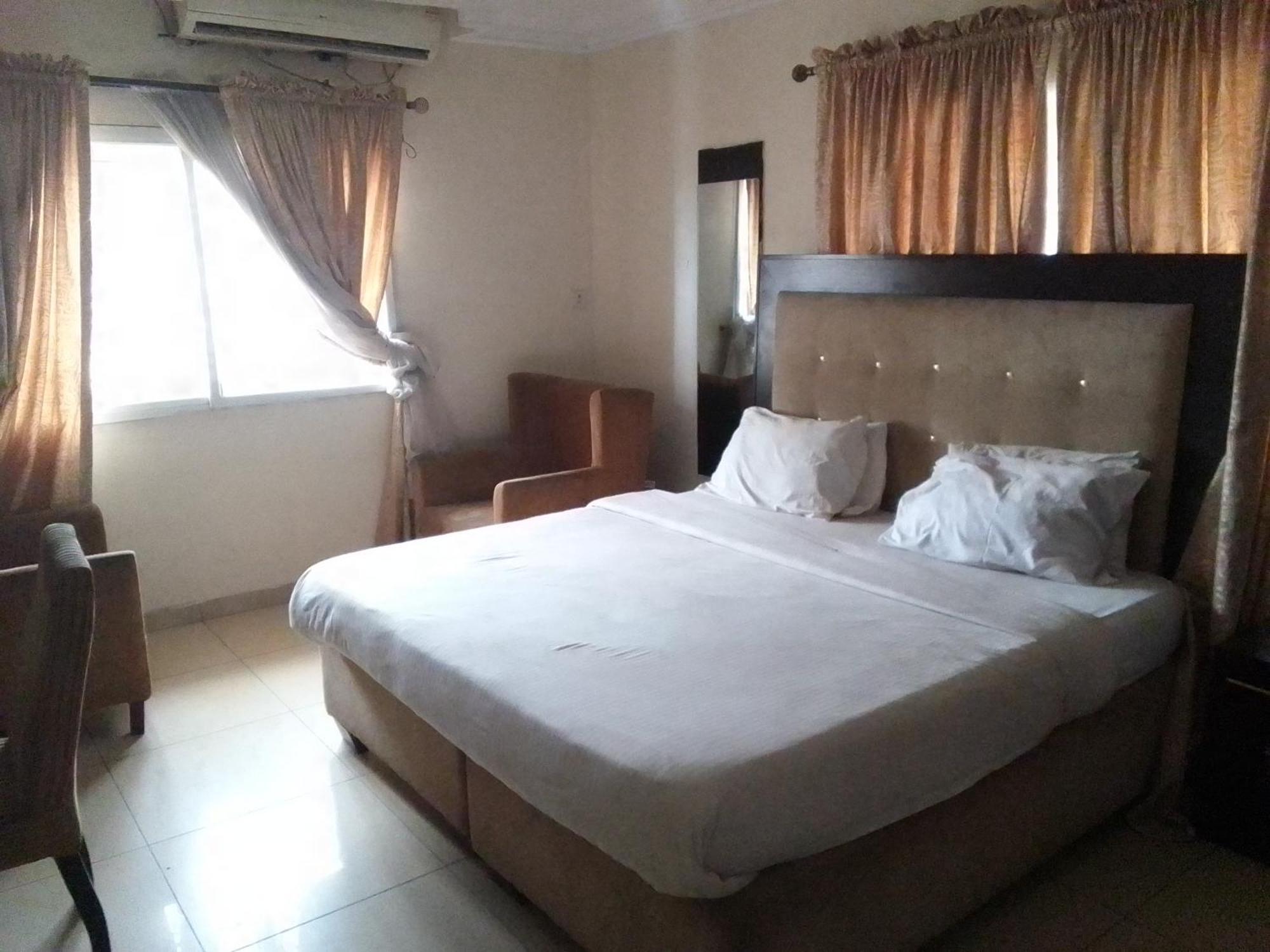 St Theresers Apartment Lodge 2 Lekki Dış mekan fotoğraf