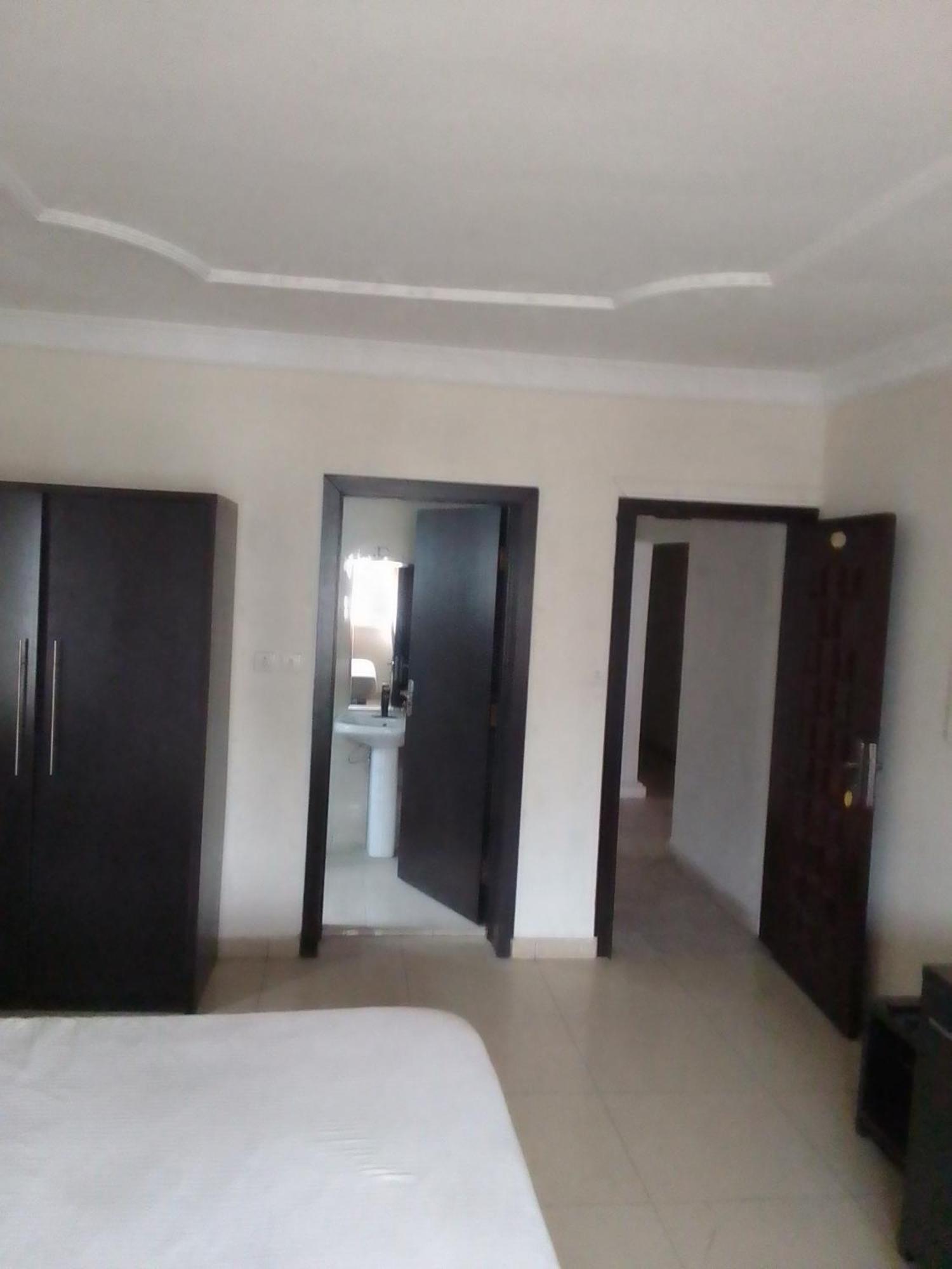 St Theresers Apartment Lodge 2 Lekki Dış mekan fotoğraf